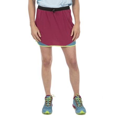 comet_skirt_w_red_plum_topaz_la_sportiva_new_zealand.jpg Comet Skirt W Red Plum Topaz La Sportiva New Zealand - Image 1